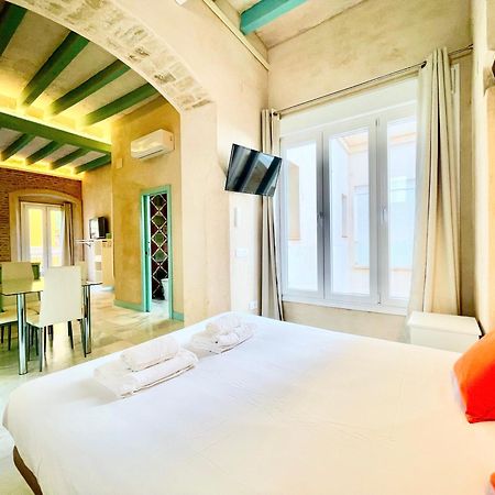 Click Triana Apartment Sevilla Exterior foto