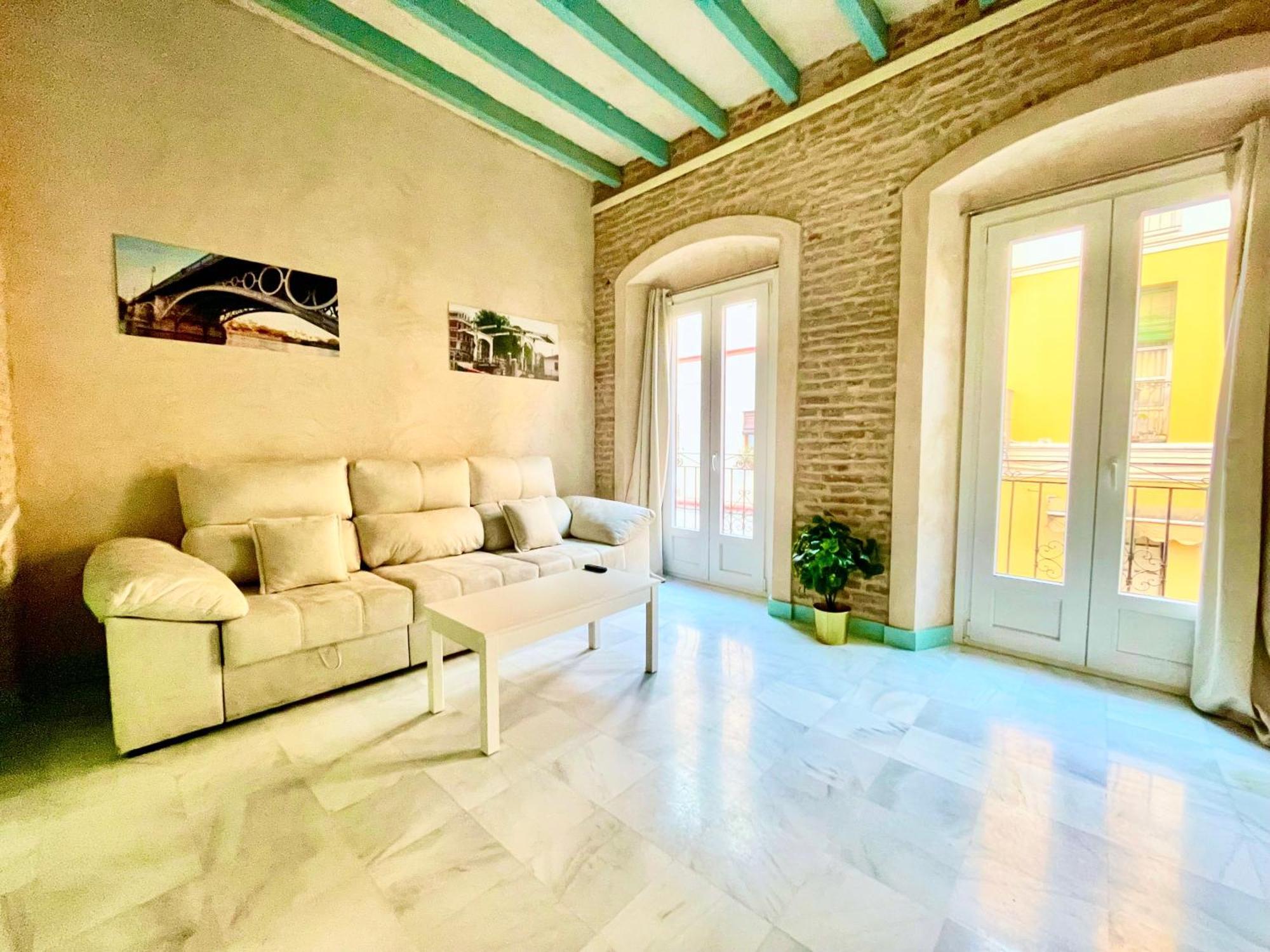 Click Triana Apartment Sevilla Exterior foto